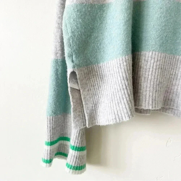 J.Crew Striped turtleneck sweater in Supersoft yarn Heather Grey Mint Size Large - Picture 10 of 12
